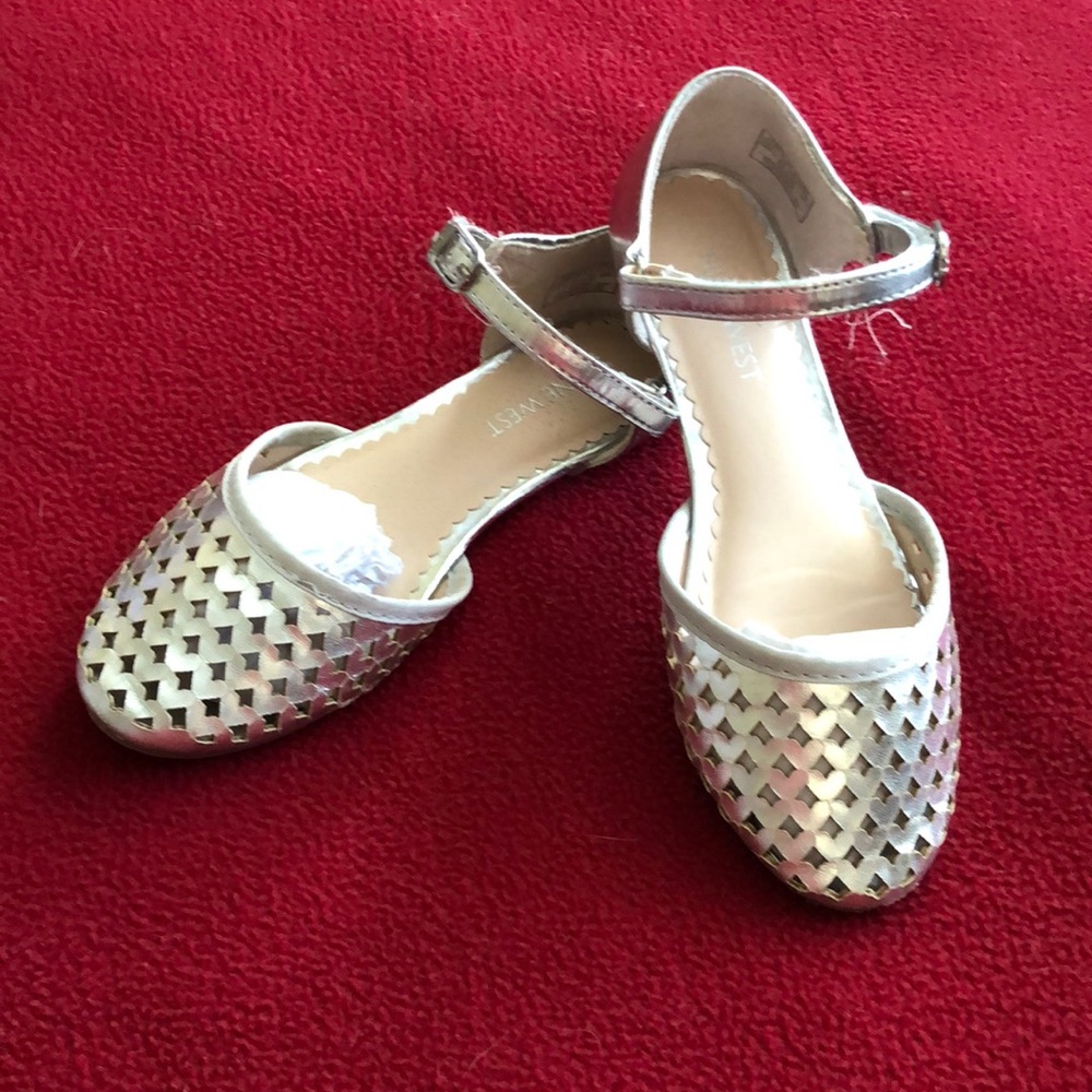 Youth dress shoes